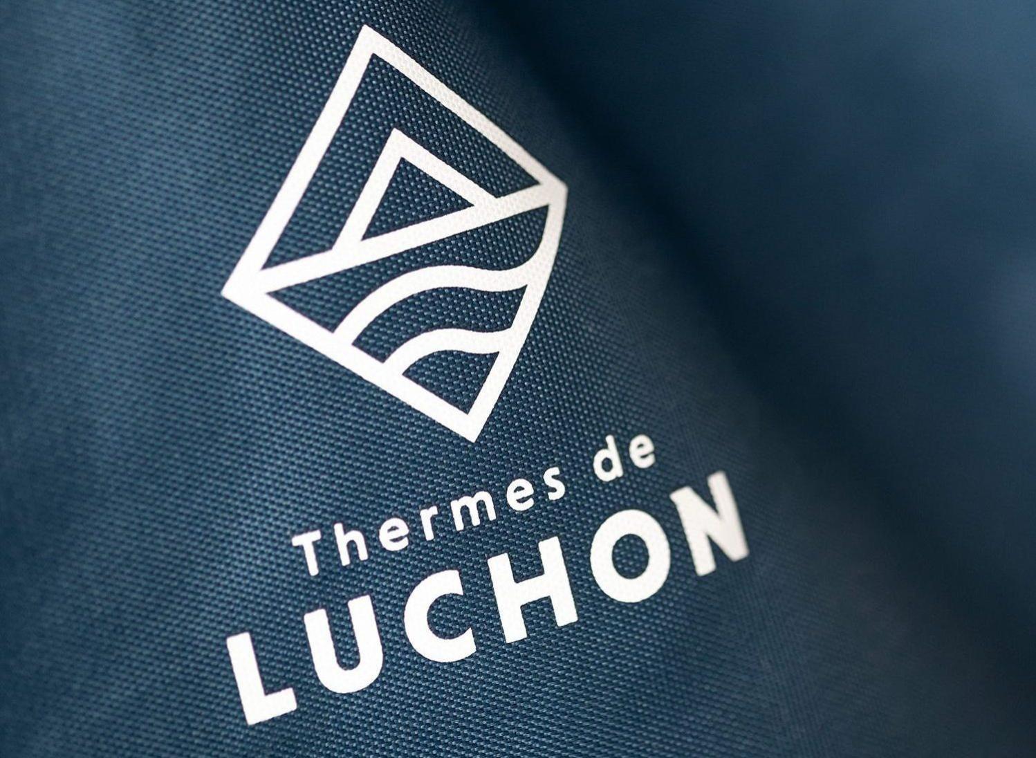 Au 47 Allees D'Etigny - Central & Standing - Avec Parking - Linge De Lit Et De Toilette Inclus Bagnères-de-Luchon Eksteriør bilde