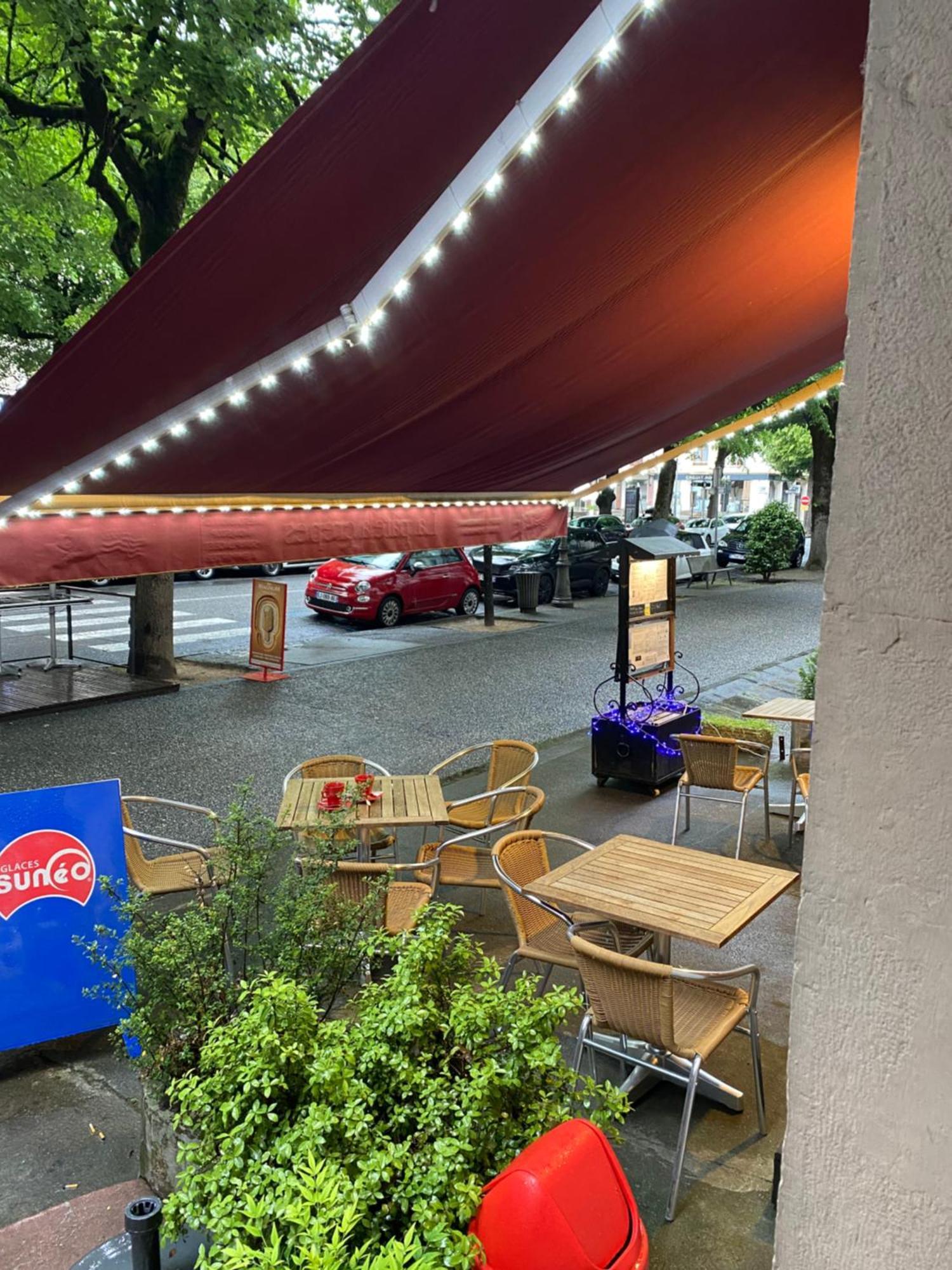 Au 47 Allees D'Etigny - Central & Standing - Avec Parking - Linge De Lit Et De Toilette Inclus Bagnères-de-Luchon Eksteriør bilde